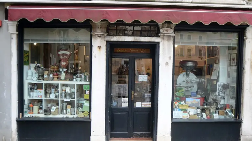 Interpress/M.Tagliapietra Venezia 15.03.2018. Torrefazione Bottega Girani Caffè. Castello 3726, Campo della Bragora.