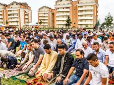 Festeggiamenti della comunità Musulmana di Venezia per la fine del Ramadan. Presso il Parco di Catene, Marghera.