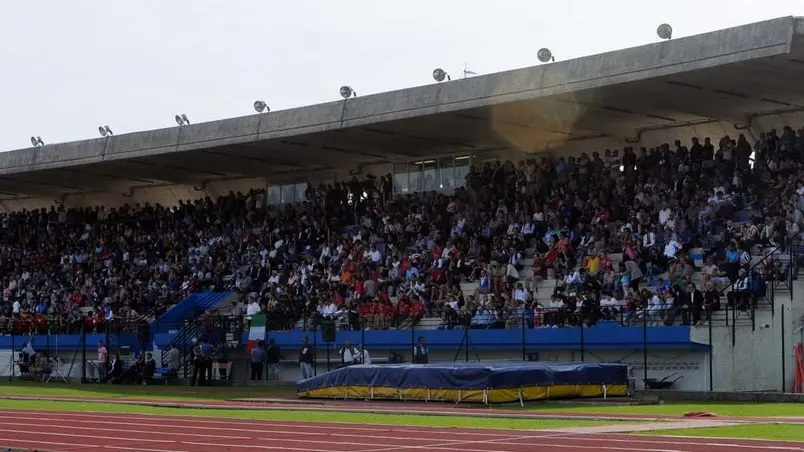 CAORLE - DTOMASELLA - VATRELLA -PARTITA ITALIA INGHILTERRA- IL PUBBLICO