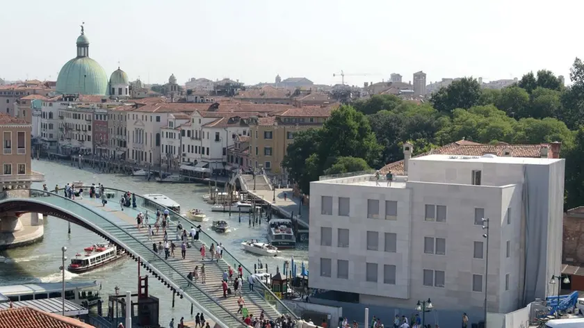 Interpress/M.Tagliapietra Venezia 06.08.2015.- Il "Cubo" dell'Hotel Santa Chiara a Piazzale Roma.