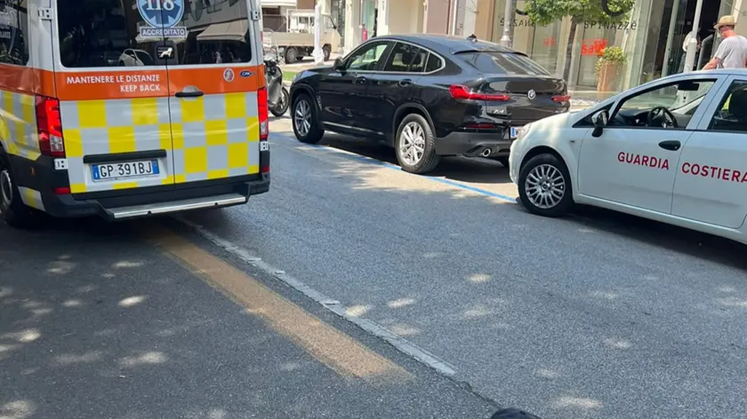 Malore alla guida: soccorso dalla guardia costiera