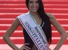 Clarissa Marchese, Miss Italia 2014, posa con la corona al termine della serata finale di Miss Italia 2014 a Jesolo, 14 Settembre 2014. ANSA/RICCARDO DALLE LUCHE