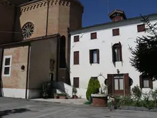 Foto Agenzia Candussi/ Baschieri/ Carpenedo, piazza Carpenedo/ Canonica della parrocchia di Carpenedo