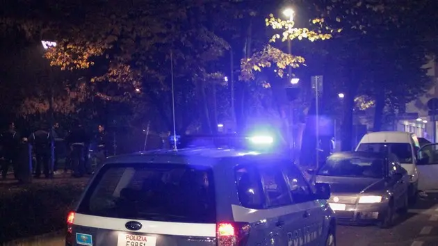 Operazioni di pattugliamento congiunta tra Polizia e Guardia di Finanza in via Piave a Mestre