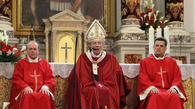 Messa dei cresimandi presso il Duomo di Mestre con il patriarca Moraglia, padre Alvise e don Bonini che oggi compiva 75 anni