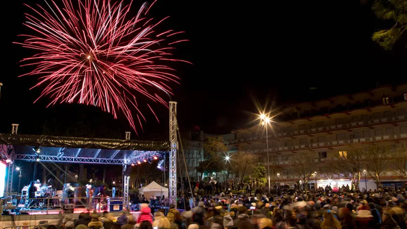 Veglione di Capodanno in piazza a Jesolo alcuni anni fa