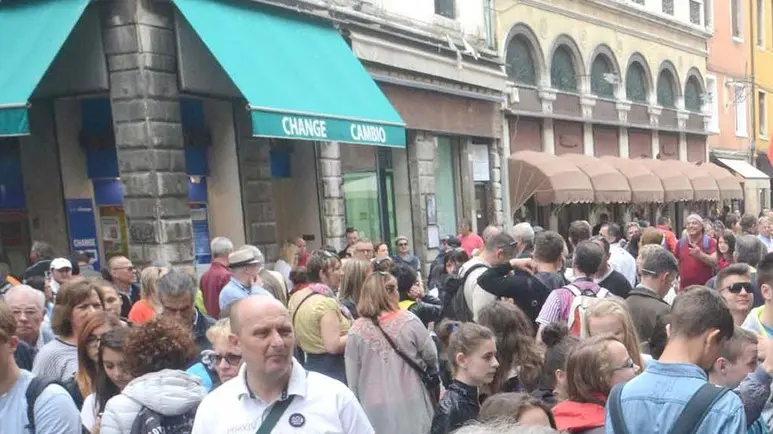 Interpress/M.Tagliapietra Venezia 02.05.2015.- Turismo a San Marco. San Bartolomeo