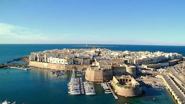 I cinque ragazzi veneziani sono stati picchiati mentre si trovavano in vacanza a Gallipoli