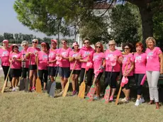 Foto Agenzia Candussi/ Chiarin/ Mestre, punta San Giuliano, Canottieri Mestre/ Le donne del trifoglio rosa ai mondiali di Dragon Boat 2017 a Venezia