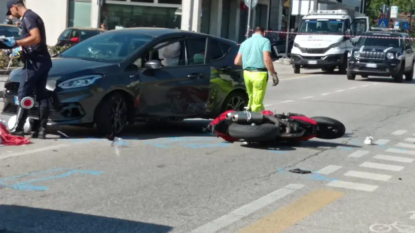 La scena che si è presentata ai primi soccorritori (foto Pòrcile)