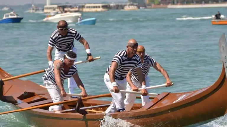 Interpress/Gf.Tagliapietra. 08.05.2016.- Festa della Sensa sposalizio del mare. Regata gondole 4 remi vince, Rudi e Igor Vignotto Bregantin Gaetano e Quintavalle Luca