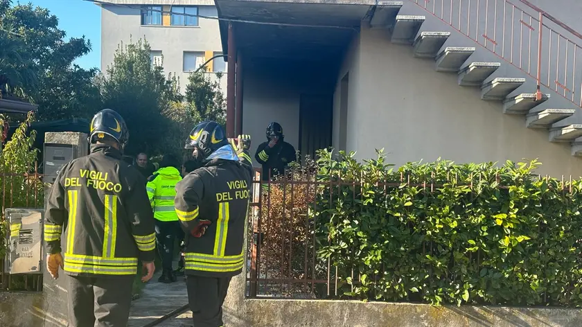 Incendio a Jesolo Paese: morto un anziano