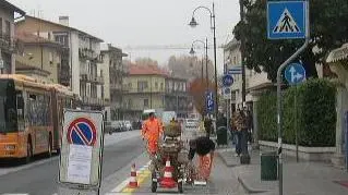 - La pista ciclabile prende il posto dei parcheggi