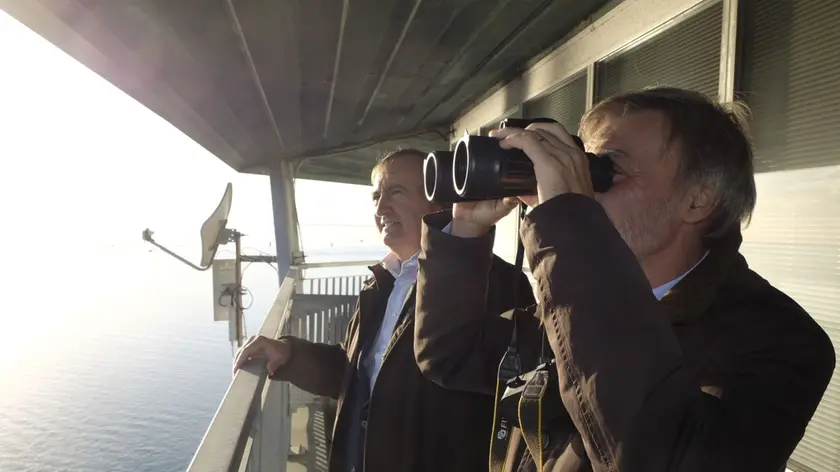 Il ministro Delrio in sopralluogo con il sindaco Brugnaro in laguna