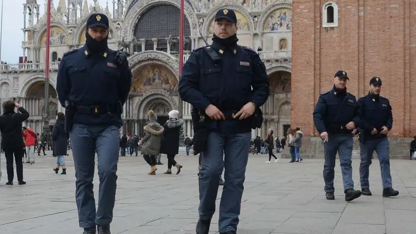 Interpress/M.Tagliapietra Venezia 10.02.2017.- Polizia in Piazza San Marco.