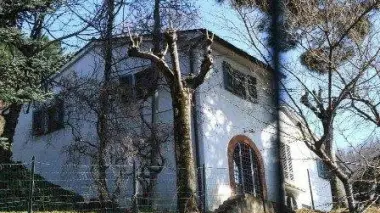 La villa dell’albergatore Chiais in provincia di Pistoia