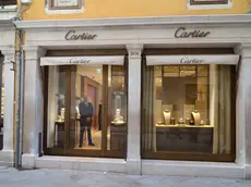 INTERPRESS/TAGLIAPIETRA. SAN MOISE' NUO NEGOZIO DI "CARTIER"