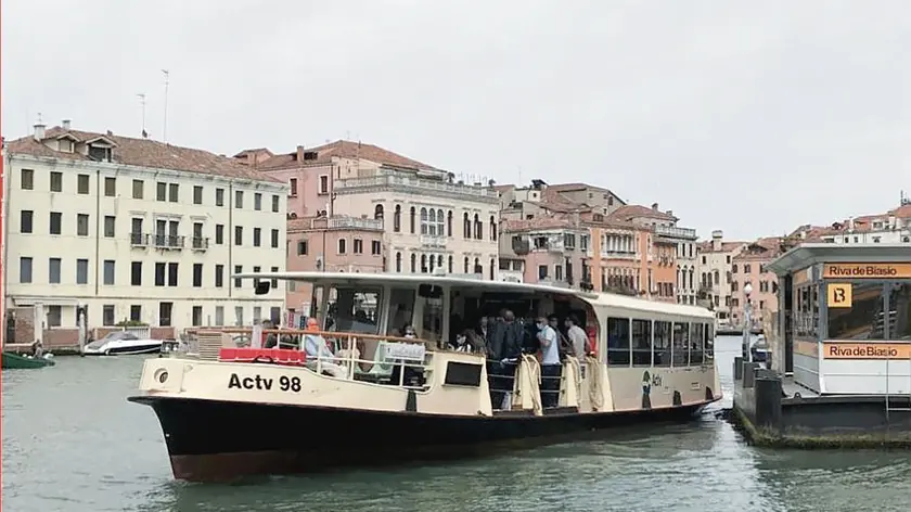 Tante le richieste di congedo da parte dei marinai Actv