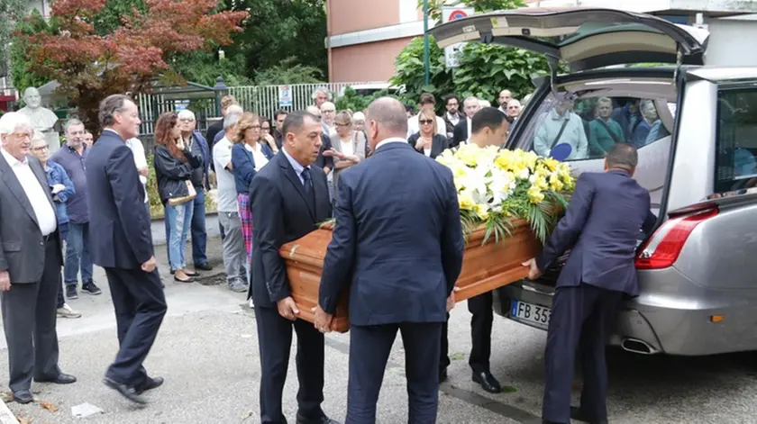 Foto Agenzia Candussi/ Colucci/ Mestre, via Stuparich/ Funerale di Stefano Susanetti