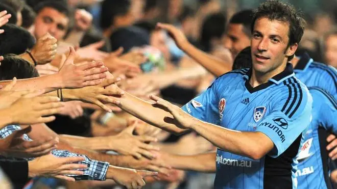 (FILE) Sydney FC's Alessandro Del Piero celebrates with the Sydney FC fans after their round 13 A-League win against the Central Coast Mariners at Allianz Stadium in Sydney, Australia, 27 December 2012. .ANSA/DEAN LEWINS