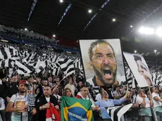 Foto LaPresse - Tano Pecoraro 09 05 2017 Torino - Italia Sport Calcio Juventus-Monaco Semifinale Champions League 2016/2017 - Stadio "Juventus Stadium" Nella foto: tifois juve Photo LaPresse - Tano Pecoraro 09 05 2017 Torino - Italy Sport Soccer Juventus-Monaco Semi-Final Championship League 2016/2017 - "Juventus Stadium" In the pic: fan juve