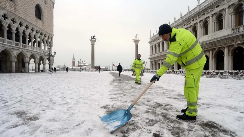 Interpress/M.Tagliapietra Venezia 28.02.2018.- Neve a Venezia.