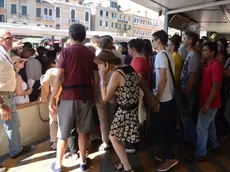INTERPRESS/TAGLIAPIETRA- RESSA AI PONTILI ACTV.