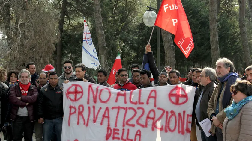 JESOLO - DINO TOMMASELLA - COLUCCI - MANIFESTAZIONE CONTRO PRIVATIZZAZIONE CROCE ROSSA