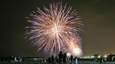 Fuochi d’artificio in spiaggia a Cavallino