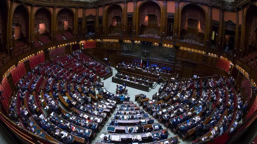 L'aula durante le dichiarazioni di voto del ddl sul testamento biologico alla Camera dei Deputati, Roma, 20 aprile 2017. ANSA/ANGELO CARCONI