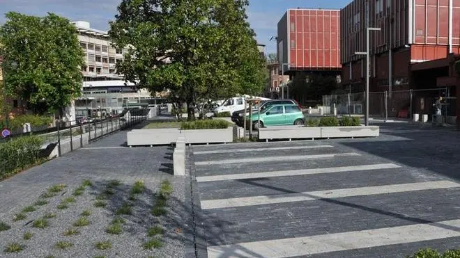 fgavagnin MORSEGO SAN DONA NUOVO PARK BERGAMIN CON FONTANA mappamondo