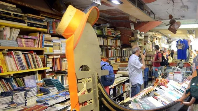 Interpress/M.Tagliapietra Venezia 03.07.2018.- Libreria Acqua Alta