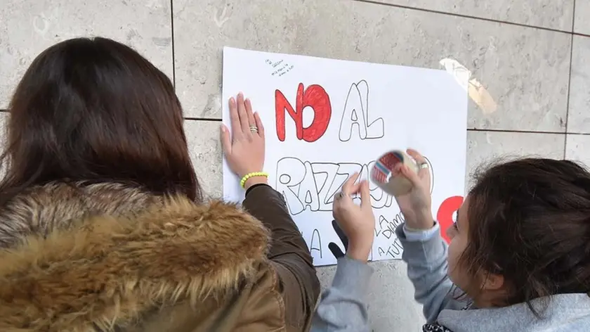 COLUCCI - DINO TOMMASELLA - PORTOGRUARO - MANIFESTAZIONE STUDENTI CONTRO RAZZISMO