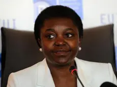 Il ministro dell'integrazione Cecile Kyenge durante la conferenza stampa a margine dei lavori 'The state of the union' organizzata dall'Istituto Universita' Europea che si svolge a Palazzo Vecchio nel salone dei Cinquecento. Firenze, 9 Maggio 2013. ANSA /CARLO FERRARO