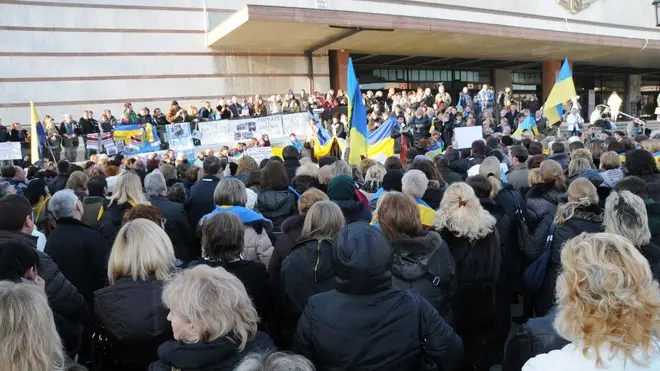 Interpress/Mazzega Baschieri Venezia, 26.01.2014.- Stazione ferroviaria S.Lucia, manifestazione Ucraini per solidarietà al loro popolo.-