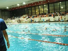 Una piscina (foto d'archivio)