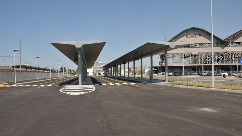 ©FOTO GAVAGNIN 2013 RIPRODUZIONE VIETATA PORTOGRUARO stazione atvo nuova cessi non esistono 13-06-13
