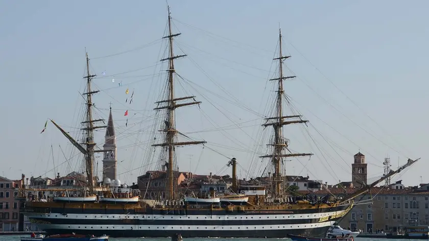 Interpress/M.Tagliapietra Venezia 17.05.2016.- Arrivo Amerigo Vespucci a Venezia.