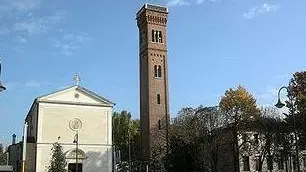 - Il centro di Portegrandi con la chiesa