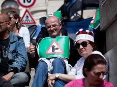 16/05/2012 Roma, professori e studenti protestano sotto la sede del ministero dell'Istruzione contro l'uso dei test Invalsi