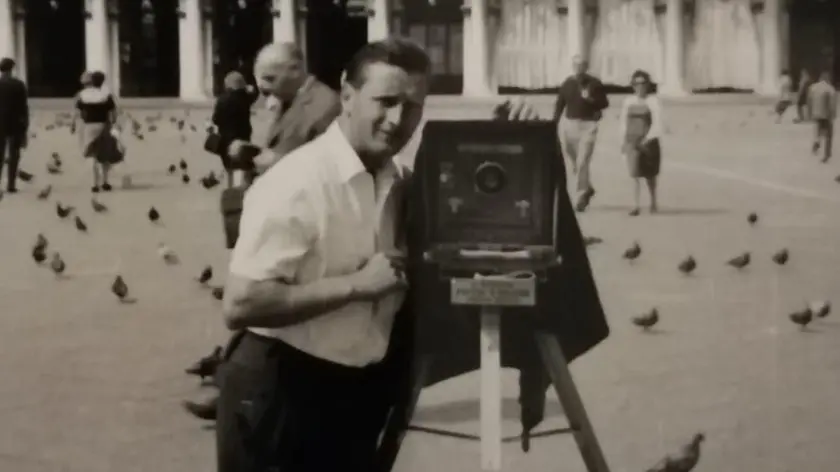 E' morto Gigeto Brasi, il più longevo fotografo di piazza San Marco a Venezia