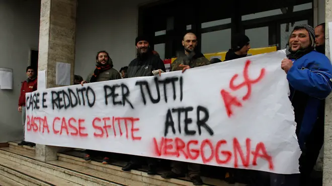 Manifestazione di fronte al Municipio di Marghera.