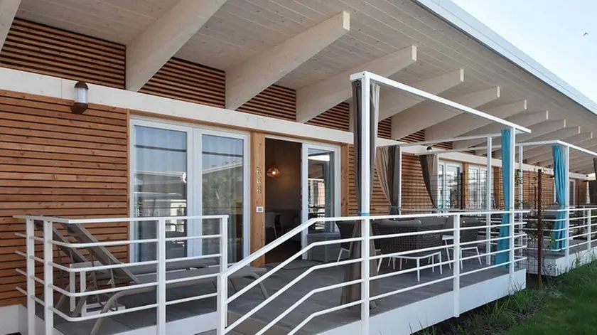 DE POLO - TOMMASELLA - BIBIONE - LINO DELLE FATE - I BUNGALOW