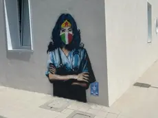 La Wonder woman con mascherina anti Covid disegnata al Punto di primo intervento di Caorle