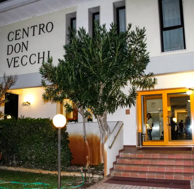 APERTURA RISTORANTE SOLIDALE PRESSO IL CENTRO DON VECCHI DI VIALE DON STURZO.