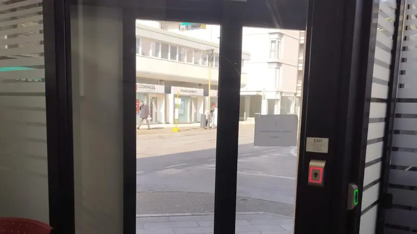 L’ingresso forzato all’Ispettorato del Lavoro di Mestre in una precedente incursione notturna