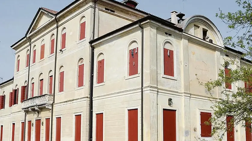 Villa Lin, Andrighetti, Carlotti-Zon, Marcello del Majno è attualmente di proprietà della nobile famiglia veneziana dei Marcello