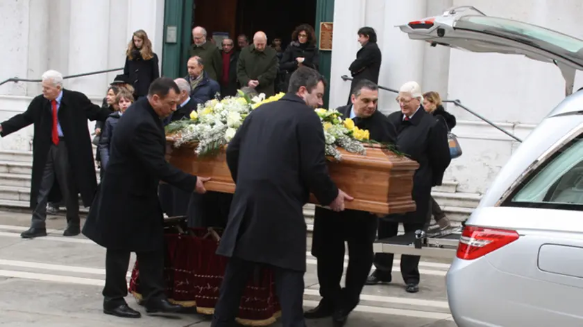 Funerale di Maria Laura Fontana in Duomo a Mestre