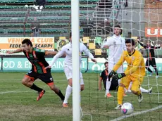 INTERPRESS/TAGLIAPIETRA. 24.11.2013.- CALCIO, VENEZIA-PRO VERCELLI. GOL DI BOCALON