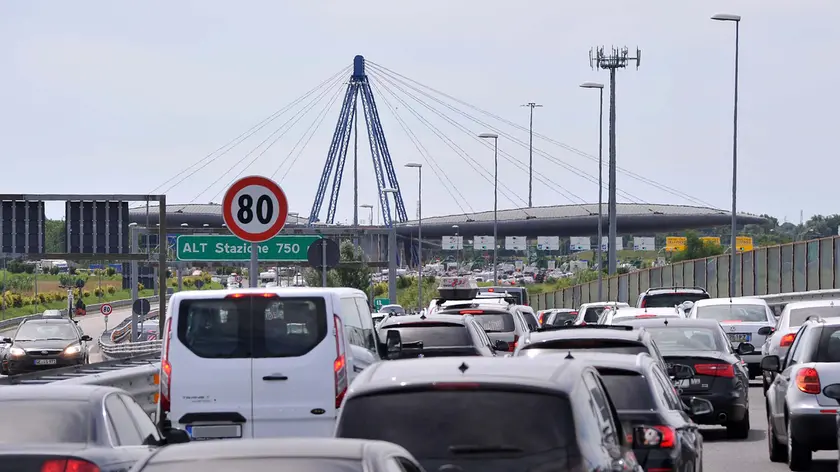 La congestione al casello di Latisana